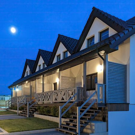 Seaside Escape Pet Friendly Apartments Mielenko By Noclegi Renters Exterior foto